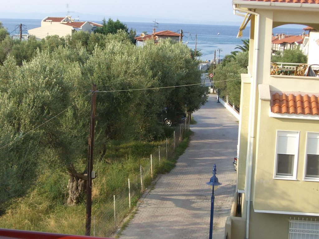 Katerina Apartments Pefkochori Habitación foto